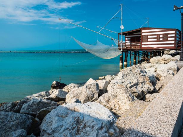 hotelnewcastlecesenatico it speciale-ponte-25-aprile-e-1-maggio-in-hotel-a-cesenatico-al-mare 011