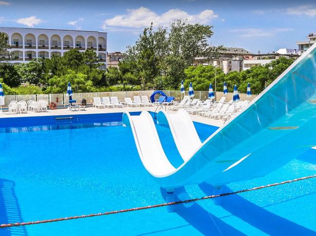 hotelnewcastlecesenatico it settimana-per-famiglie-luglio-all-inclusive-in-hotel-vicino-al-mare-a-cesenatico 013